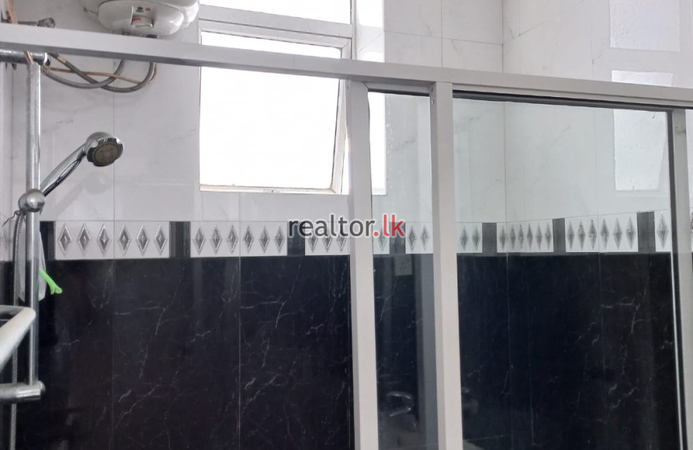 Three Bed In Datum Paradise Apartments Colombo 04