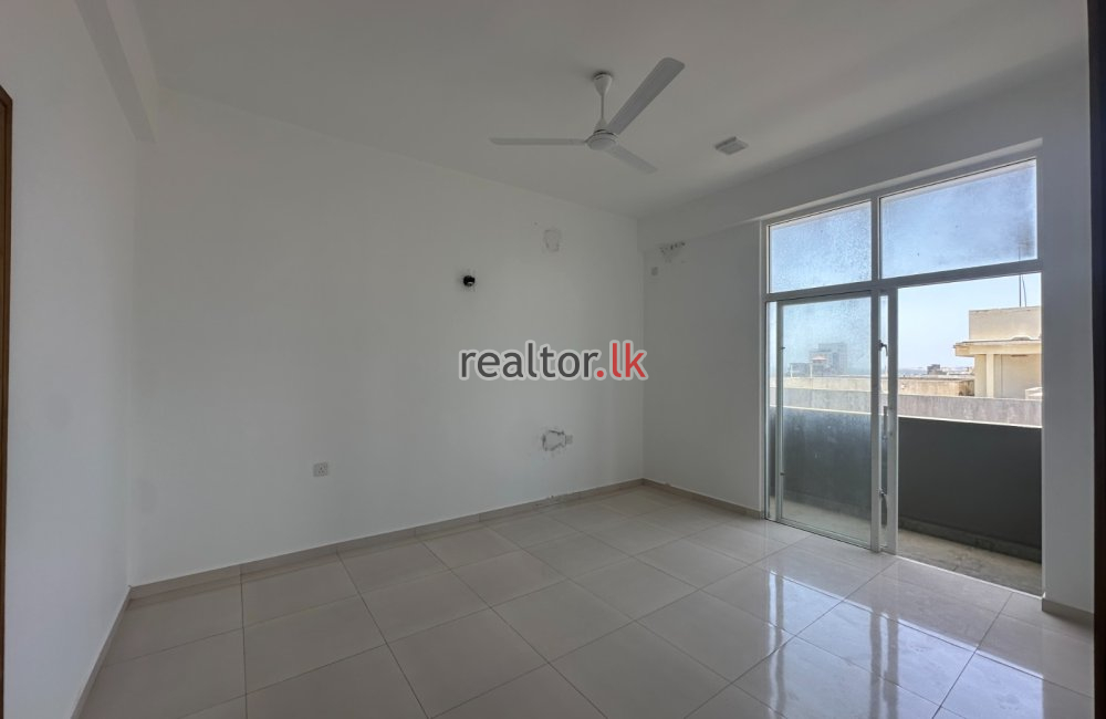 Brand New 4 Bedroom Apartment for Sale in Colombo