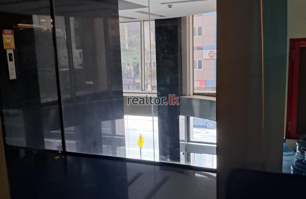 Office Space For Rent At Bauddhaloka Mw Colombo 4