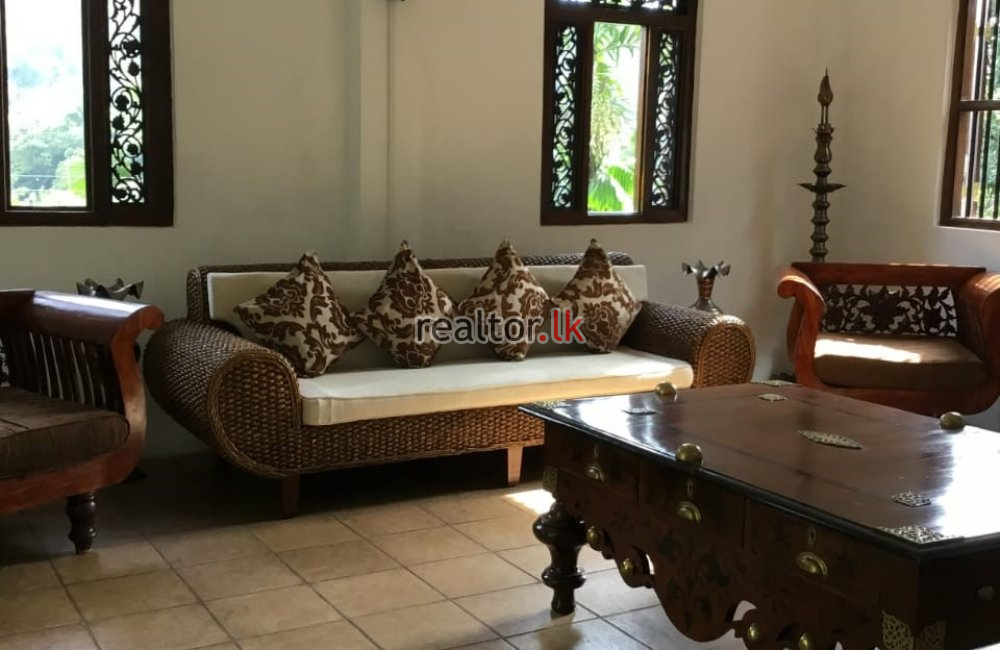 Villa For Sale At Pilimathalawa Kandy