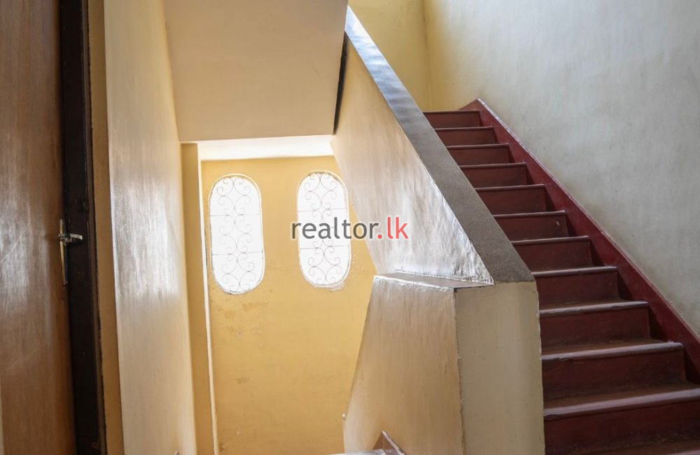 House For Sale In Council Lane Dehiwala