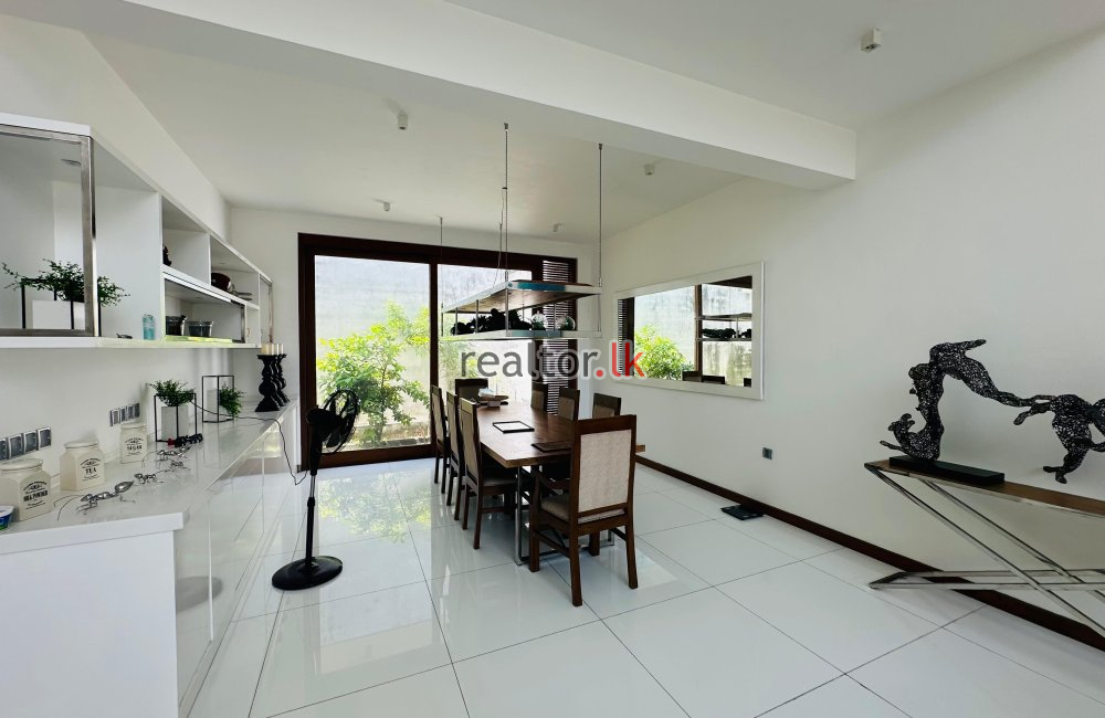 Luxury Modern House For Rent In Colombo 05