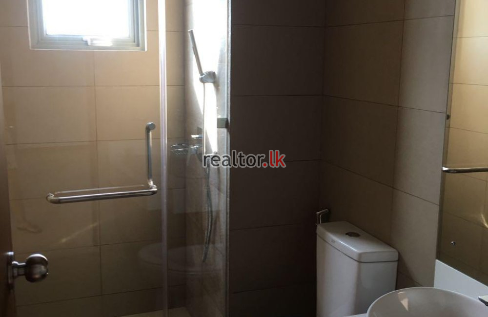 Two Bed For Rent At Capitol 7 Apartments