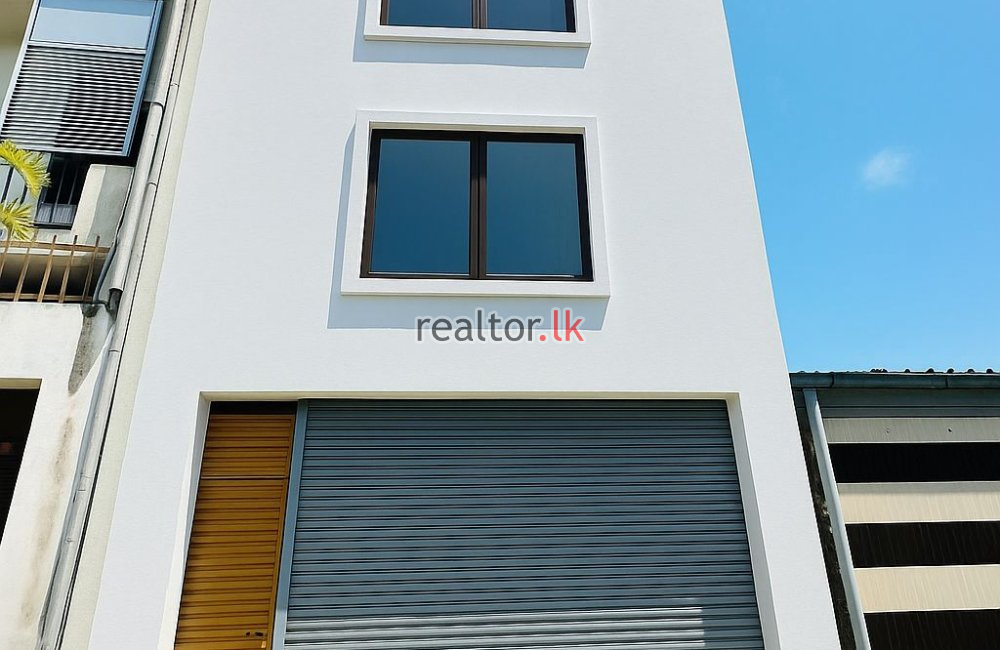 Building For Sale In Colombo 06