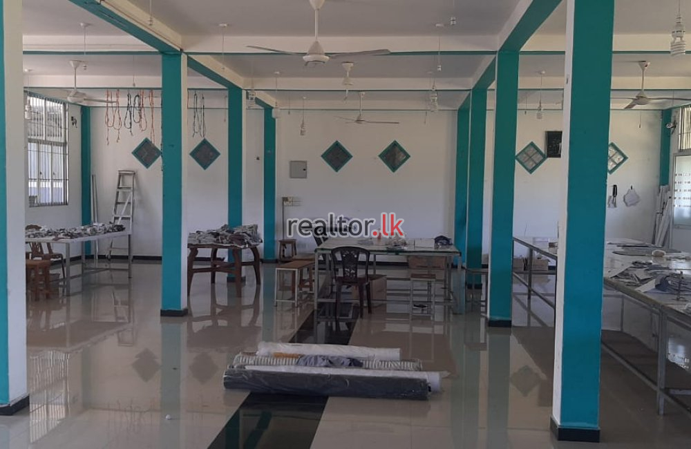Garment Factory For Sale In Akuressa