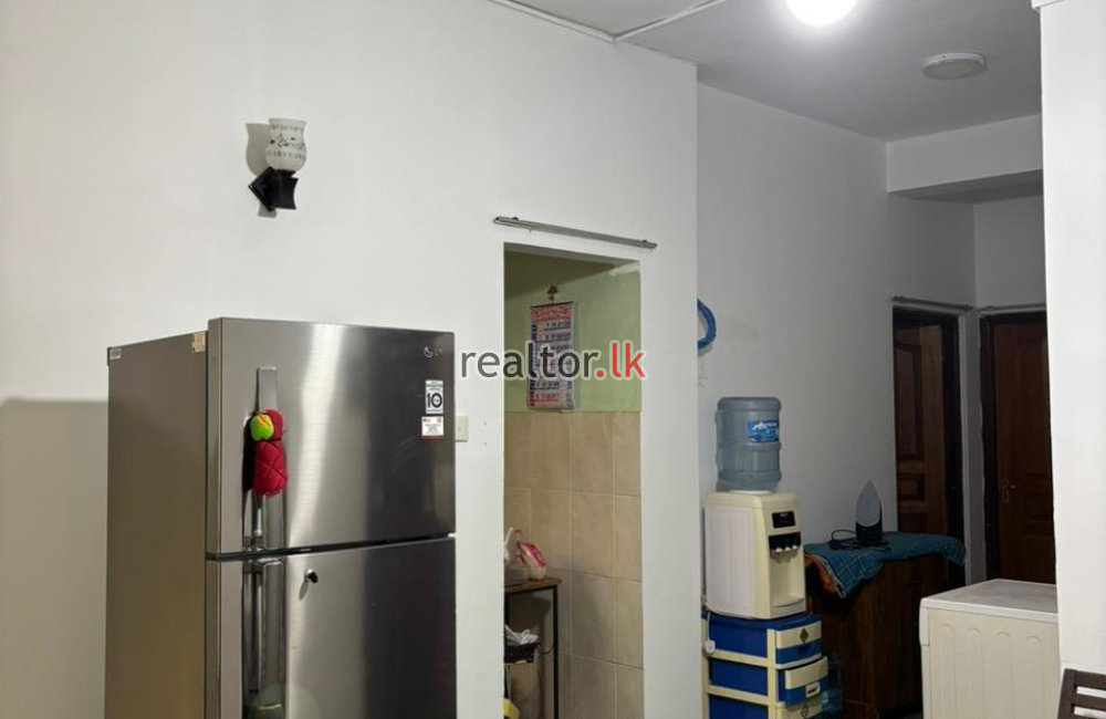 Three Bed For Sale At 37th Lane Colombo 06