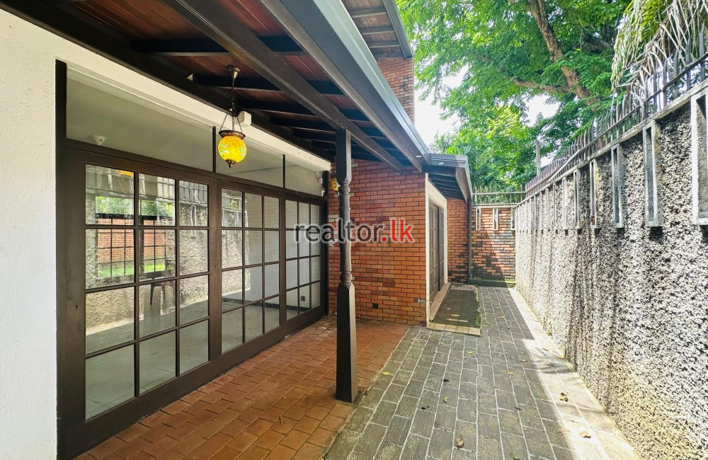 House For Rent In Colombo 5