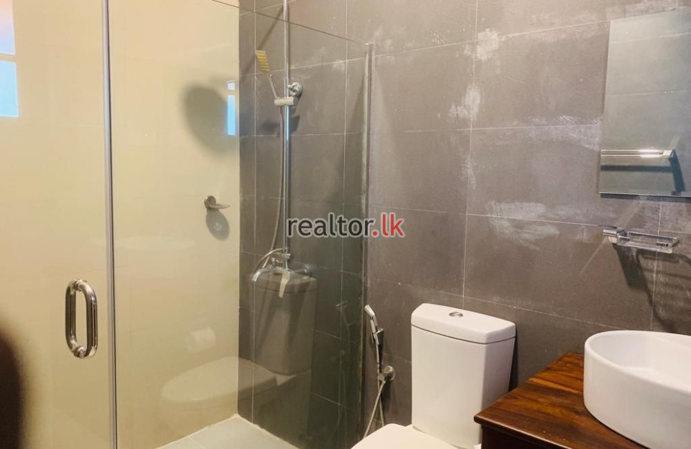3 Storied House For Sale In Colombo 05