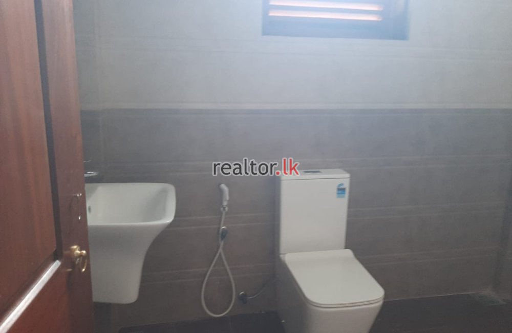 Brand New Villa For Rent At Palangathure