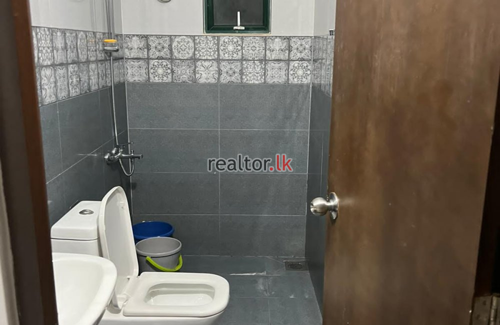 Three Bed In Northpole Queen Residencies Dehiwala
