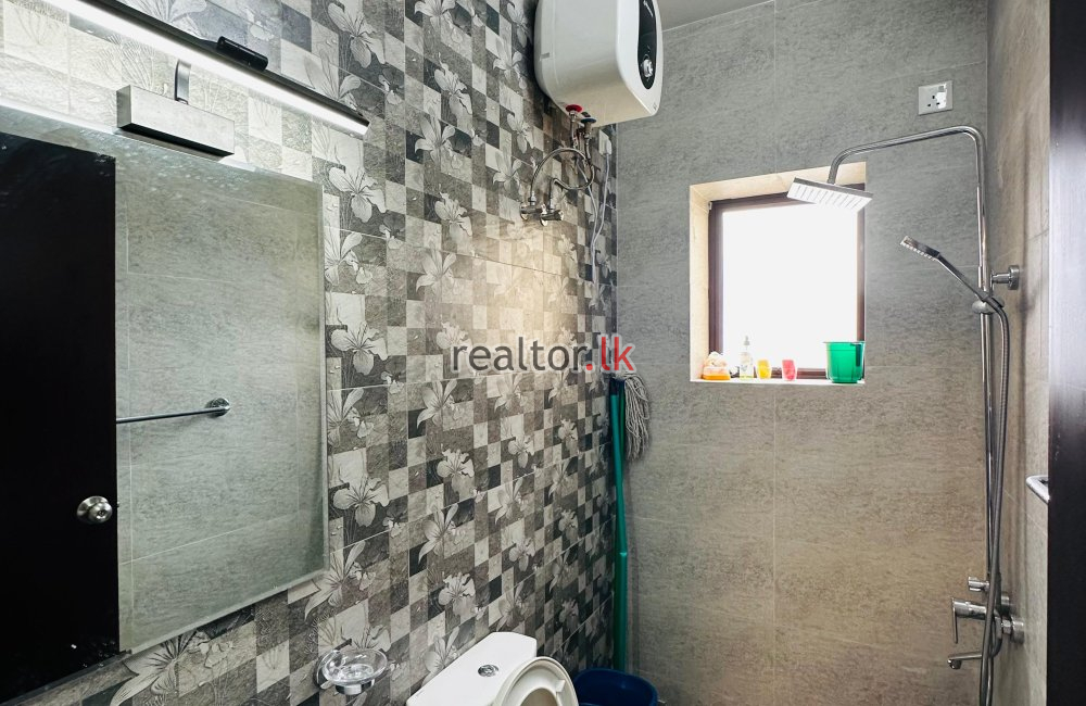 Furnished Three Bed Apartment For Rent Colombo 06