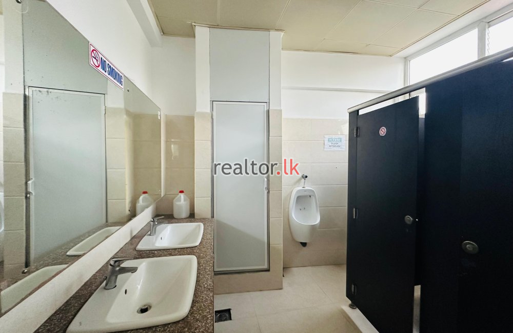 Higher Floor Office Space For Rent In Colombo 3