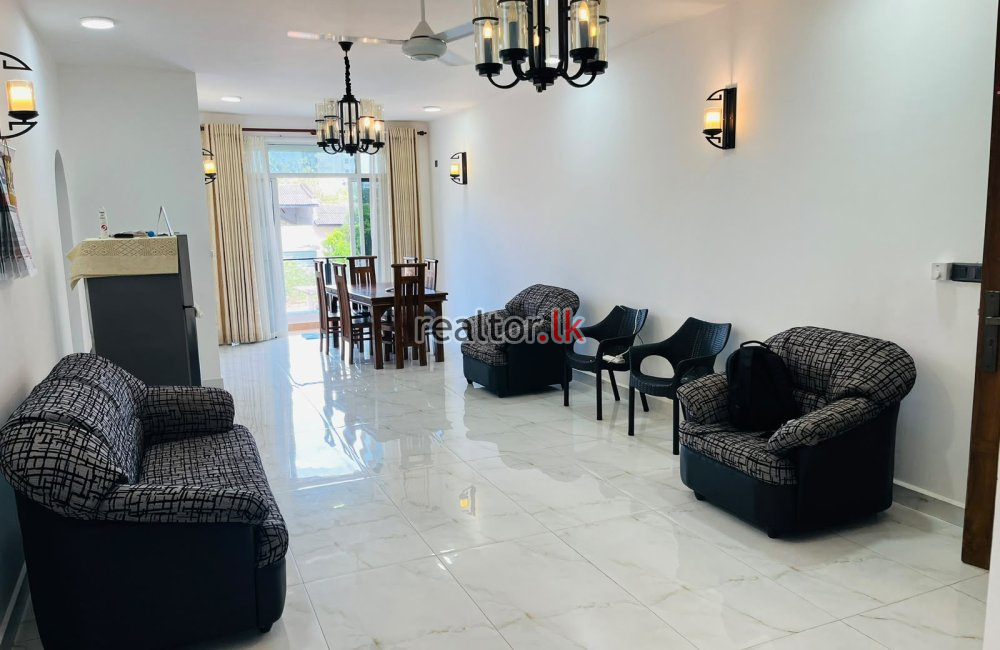 Luxury Three Bed For Rent At Mount Lavinia