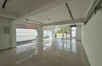 Showroom Space Available For Rent In Colombo 06