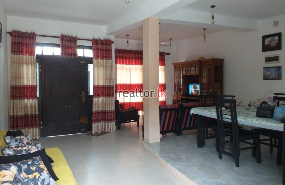 17 P House For Sale At Sri Saddharmarama Mw