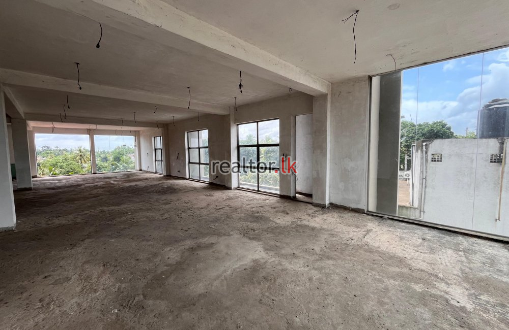 Building For Rent Facing Kaduwela Rd Athurugiriya