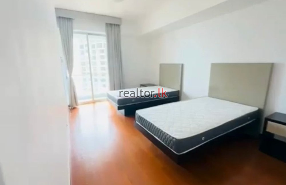 Three Bed For Sale At Monarch Apartments