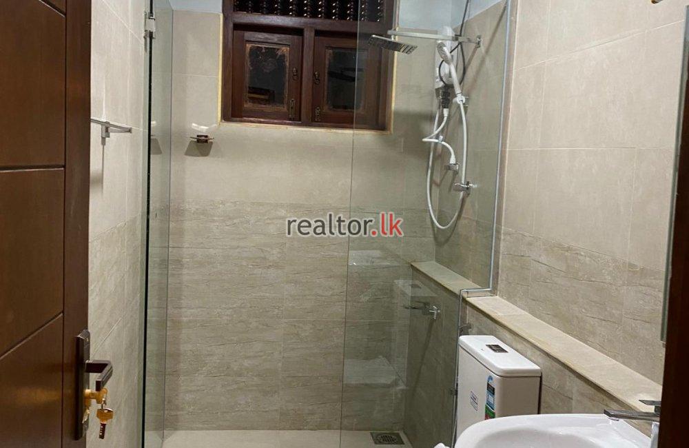 House For Rent At Thalakotuwa Gardens Colombo 05