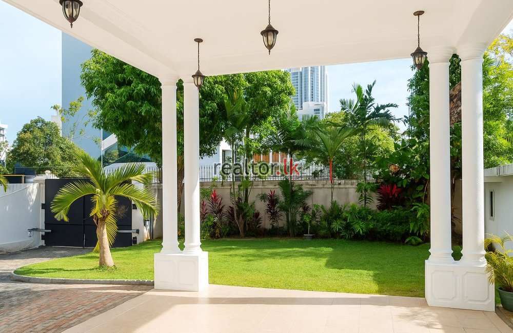 Grand House For Rent In Colombo 3