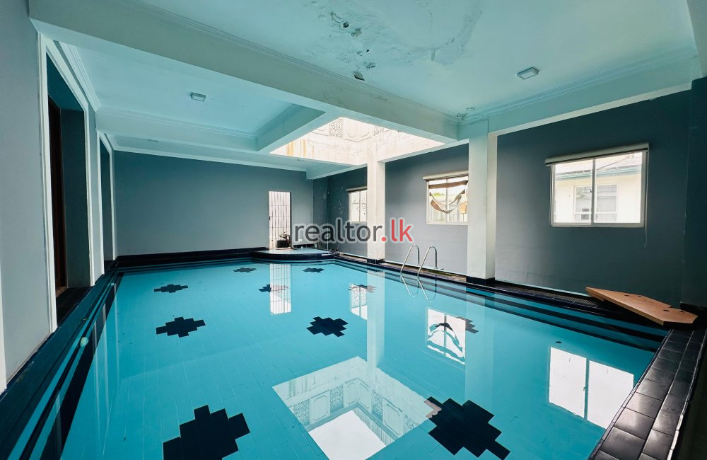 11,000 Sq Ft Grand House For Rent In Colombo 03
