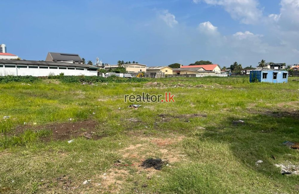 Land For Sale At Off Mattakkuliya Church Rd