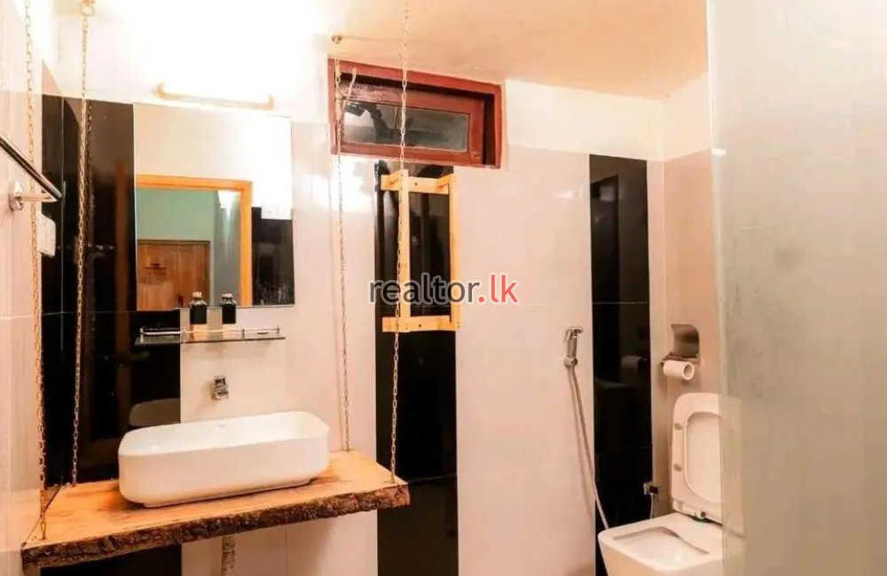Scenery Hotel For Sale In Inamaluwagama Dambulla