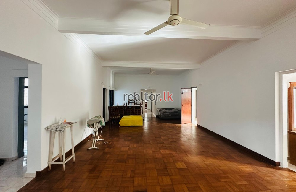 Grand House For Rent In Horton Place Colombo 07