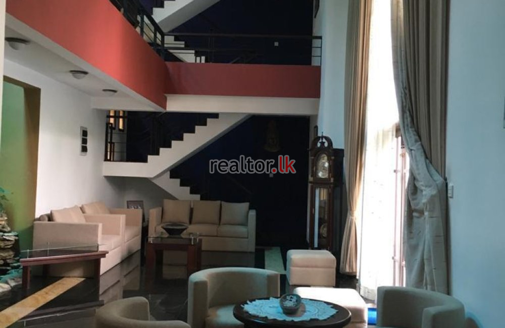 House For Rent At Isuru Uyana Battaramulla