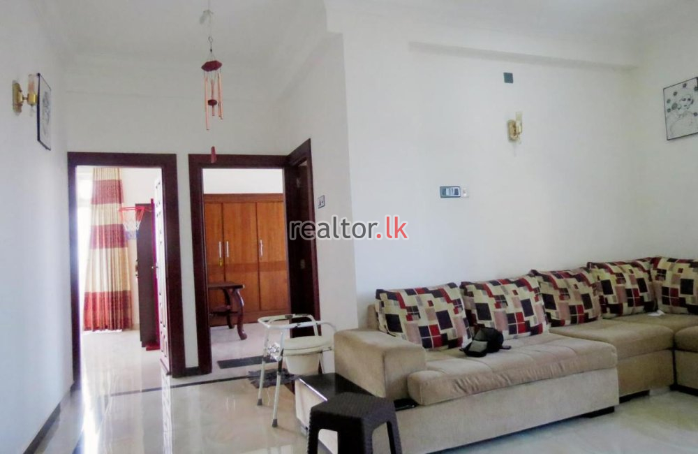4 Bed Luxury Apartment For Sale In Wellawatta