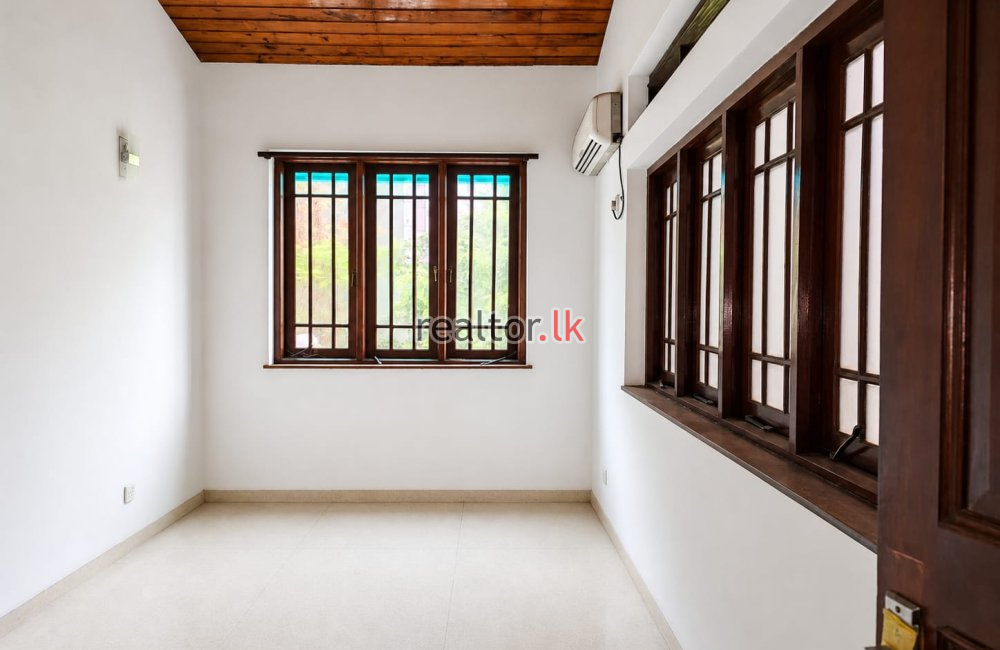 Apartment for rent in colombo 3