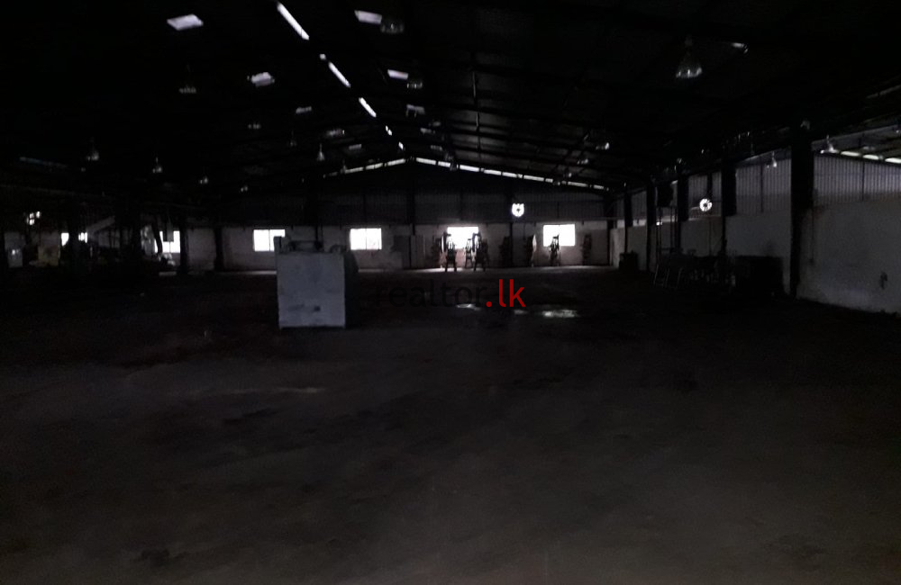 Nittambuwa Warehouse For Rent