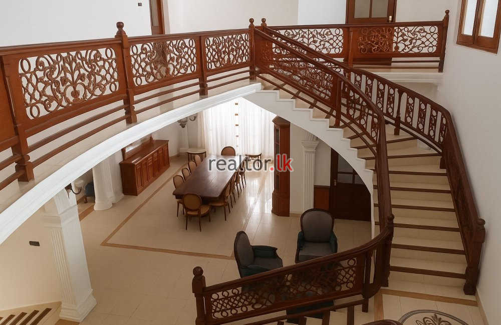 Grand House For Rent In Colombo 3