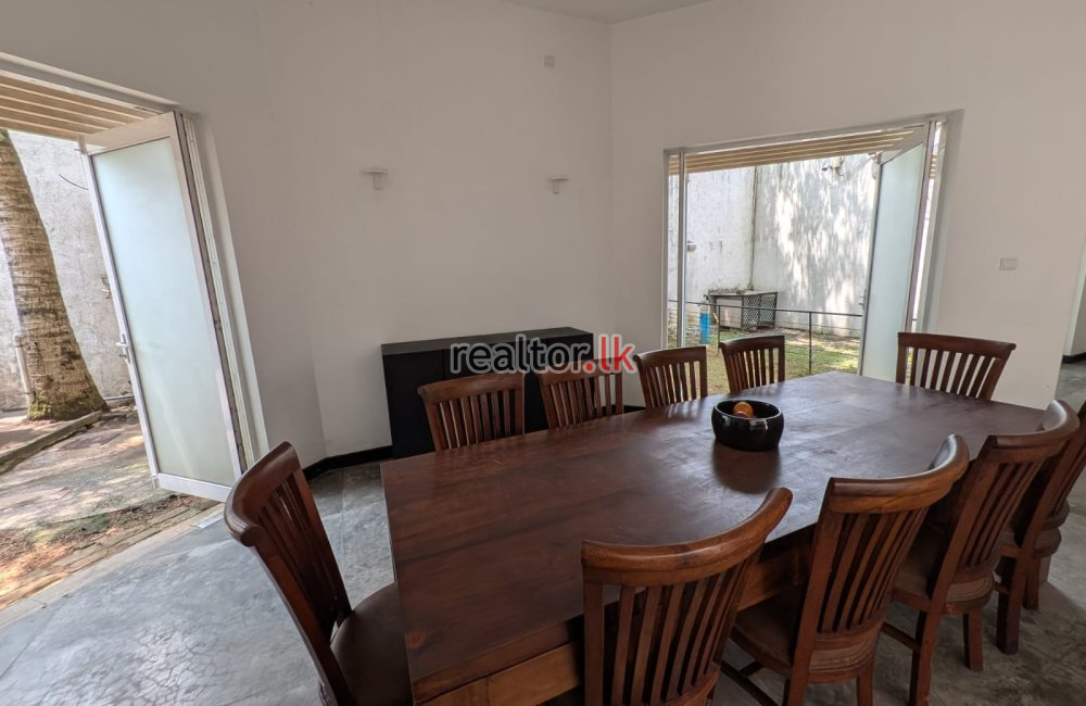 House For Rent In Off Dabare Mawatha Colombo 05