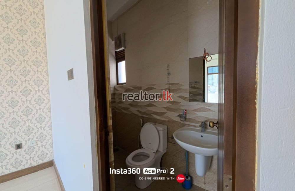 Three Bed For Rent At JL Residencies Colombo 06