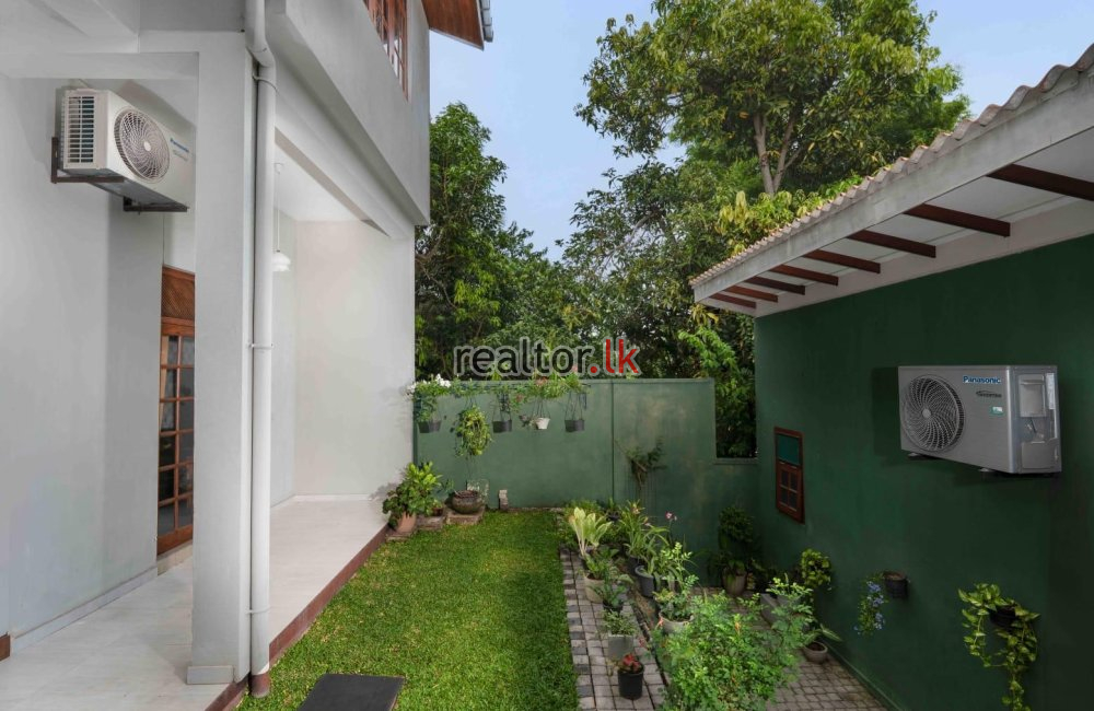 Architecture Designed House For Sale In Dehiwala