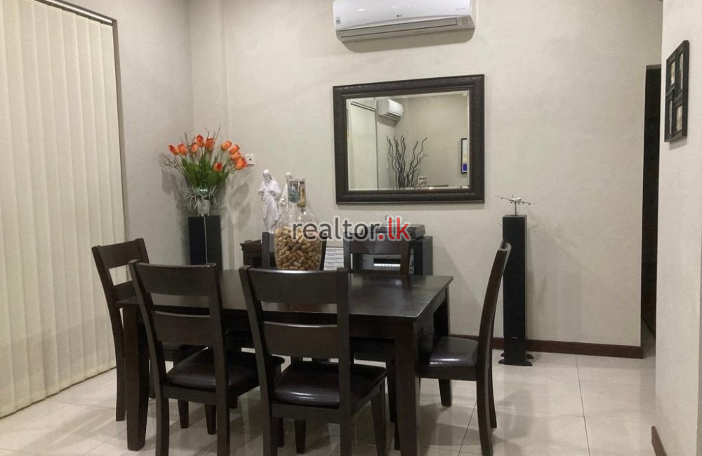 Three Bed For Rent At Capitol Residencies Colombo