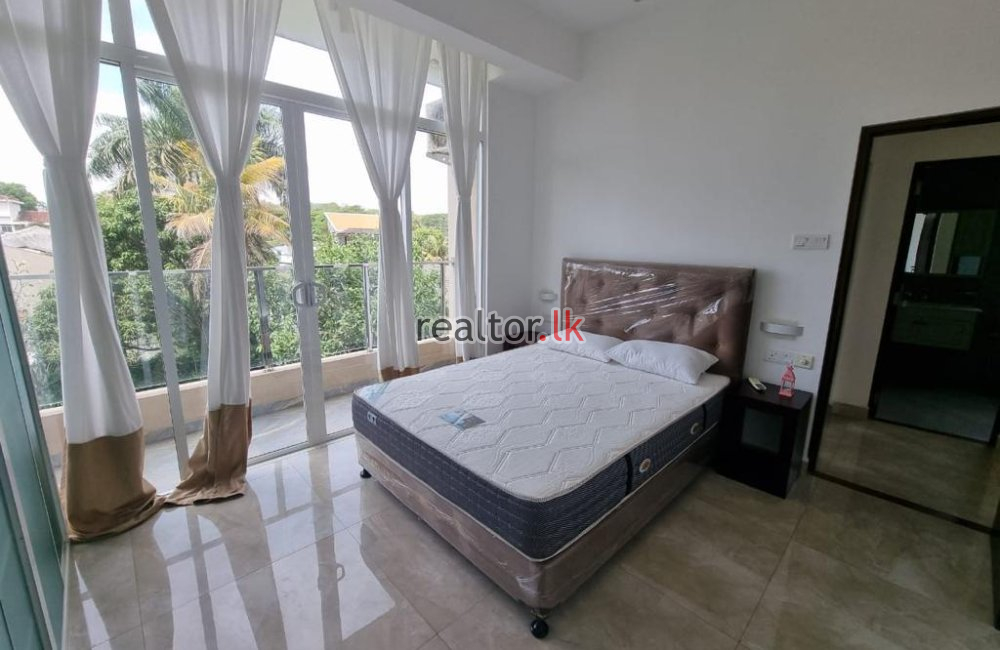 Legends Towers Three Bed For Rent At Colombo 7