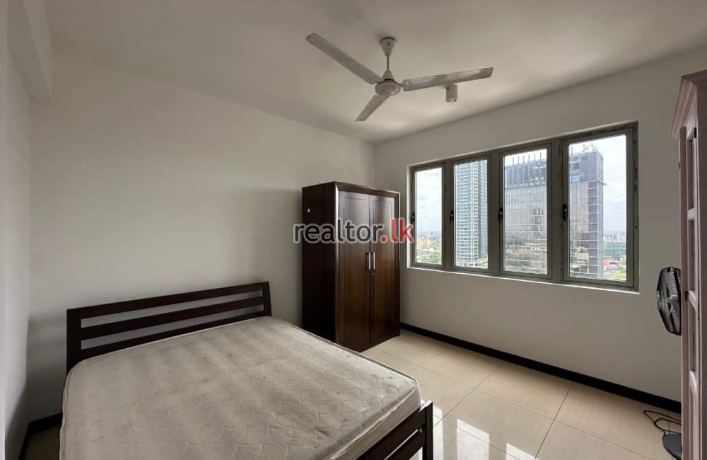 Apartment for Rent in On 320 Colombo 02