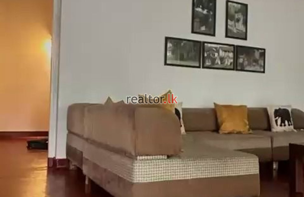 Five Bed House For Rent In Colombo 03