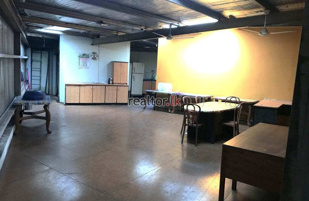 Warehouse For Sale In Hendala Wattala