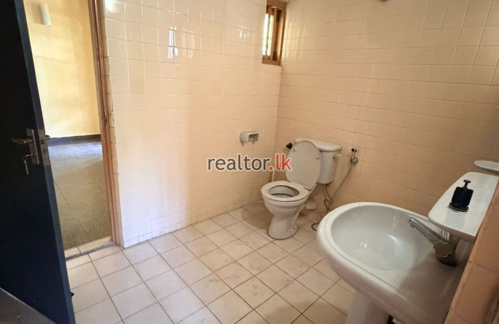 Commercial House For Rent Palmyrah Ave Colombo 03