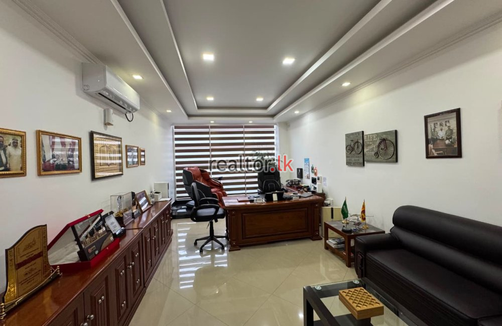 Commercial Building for Rent in Colombo 3  ⁠
