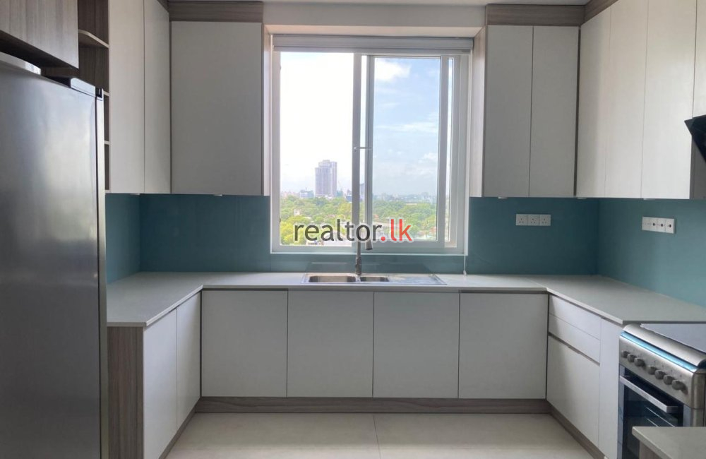 Luxury Duplex For Sale At The Cornwall Colombo 03
