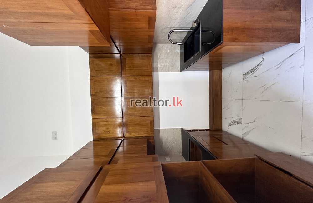 Duplex Apartment For Sale In Colombo 06