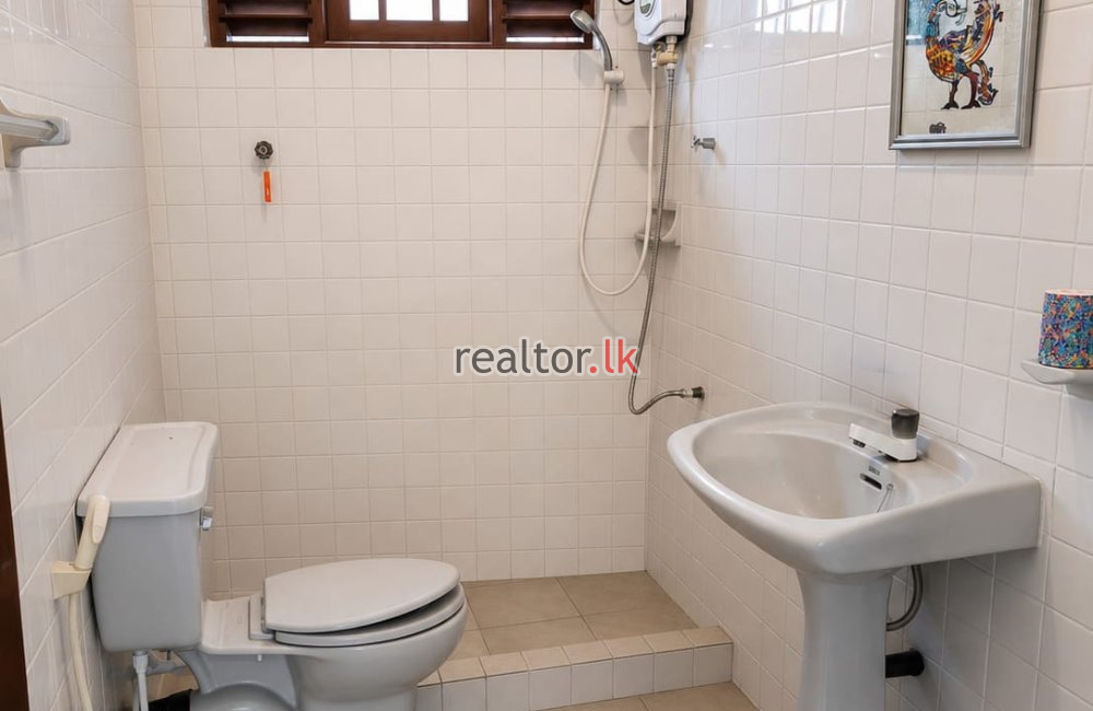 Apartment for rent in colombo 3