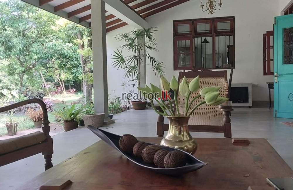 Bungalow For Sale At Gampaha