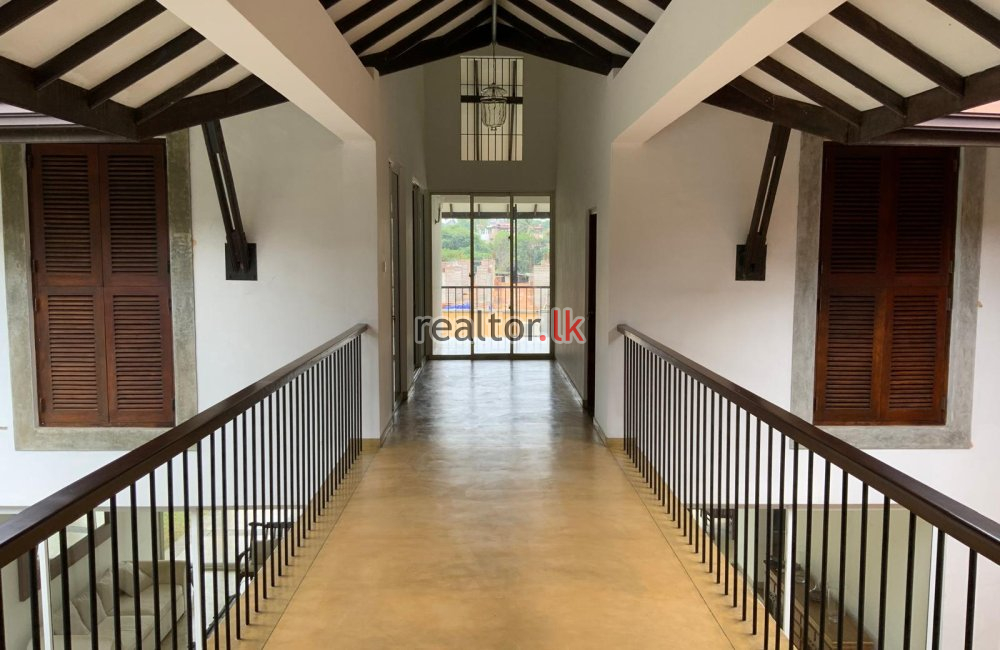 House For Rent At Nawala