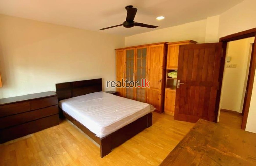 House For Rent At Cambridge Place