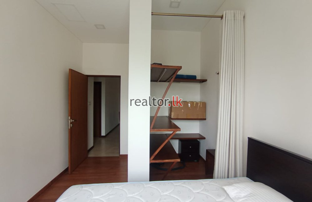 Apartment for Rent in Barnes Place Colombo 07