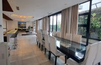Luxury 4 Bedrooms House for Rent in Colombo 3